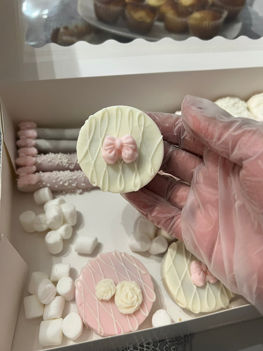 Chocolate Oreos (Dozen)